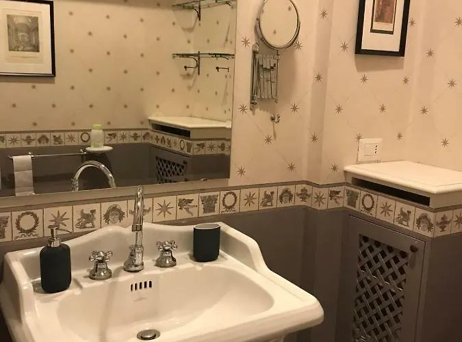 Konukevi Luigi In Palazzo Bianchi Parma